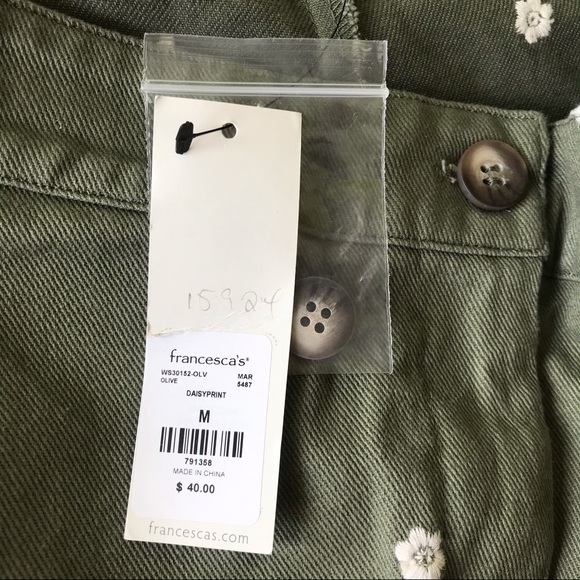 Women’s embroidered shorts - Picture 10 of 11